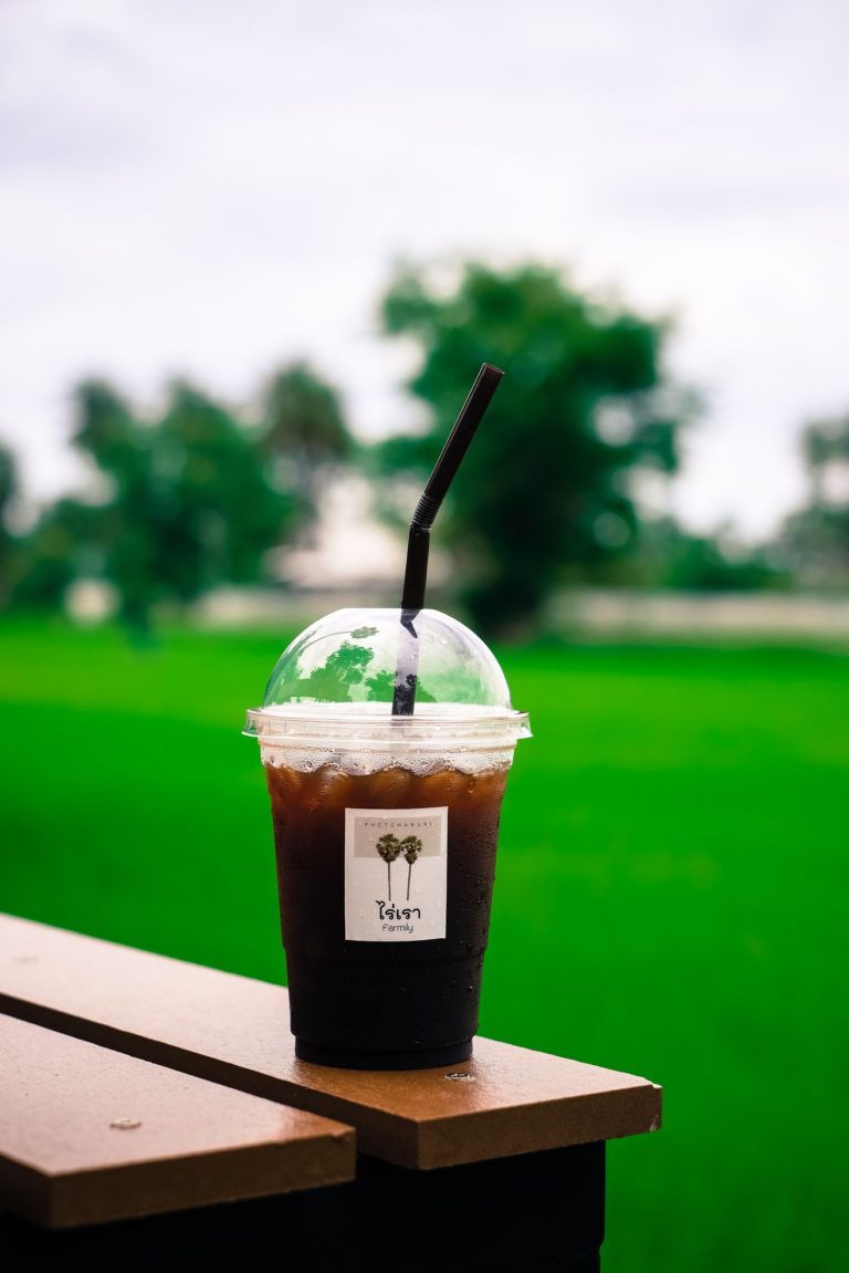 กาแฟสูตรน้ำตาลโตนด ร้านกาแฟไร่เรา Farmily เพชรบุรี